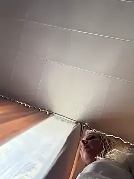 Stripchat Adult Webcam of LikaCat