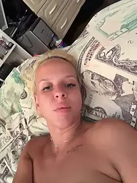 Stripchat Best live sex cam show of LikaCat