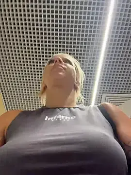 Stripchat Nude Webcam of LikaCat