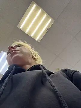 Stripchat Free Porn Cam of LikaCat