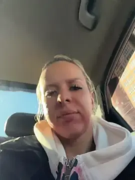 Stripchat Nude Webcam of LikaCat