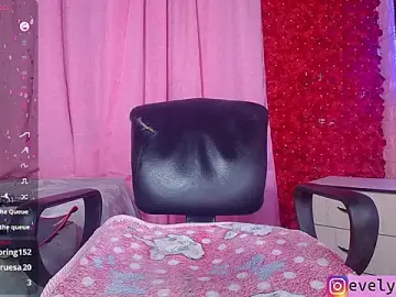 Stripchat Adult Video Chat of foxx_evelyn