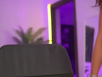 Stripchat Free Porn Cam of EllenKarter