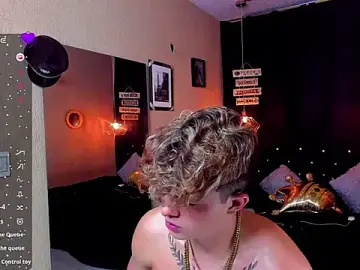 Stripchat Best live sex cam show of ANDRIUS_24