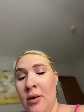 Stripchat Live Sex Cam of Anal_Top