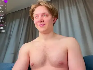 Stripchat Sex Cam of David_Keler