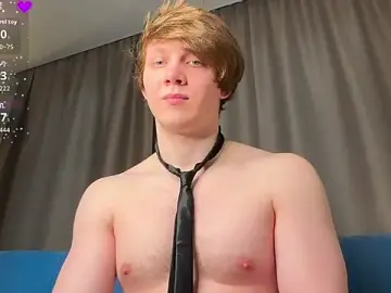 Stripchat Adult Video Chat of David_Keler