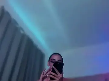 Stripchat Nude Webcam of KatalinaMillan