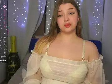 Stripchat Live Sex Cam of CuteSharloti