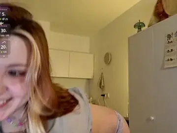 Stripchat Adult Video Chat of twinkle_toes_