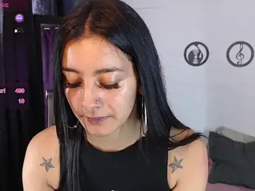 Stripchat Adult Video Chat of skinny_Yizz