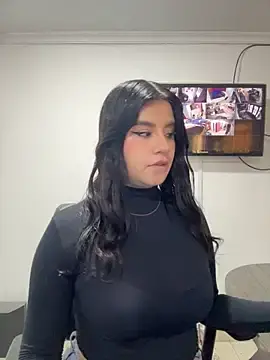 Stripchat Nude Webcam of SaraBraun_