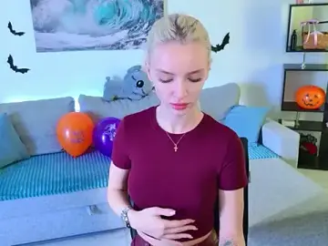 Stripchat Live Porn of AleksaBlonde