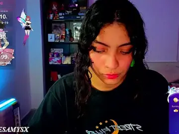 Stripchat Watch Live Sex Cams of Lovelyamyy