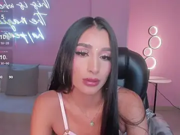 Stripchat Sex Cam of BellaCarteer_