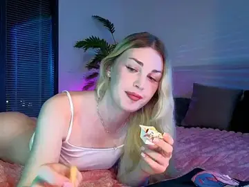 Stripchat Live Sex of Inchcaser_