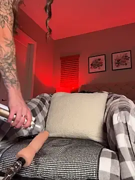 Stripchat Free Live Porn of Tiny-Mimi