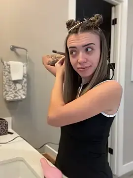 Stripchat Nude Webcam of Tiny-Mimi