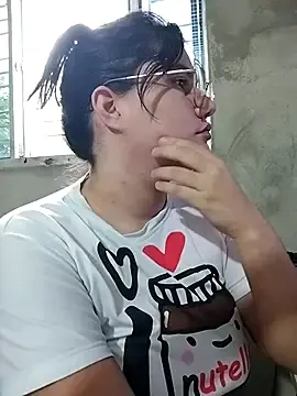 Stripchat Watch Live Sex Cams of ariana_d20