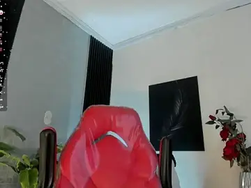 Stripchat Adult Video Chat of DannSmmith