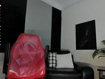 Stripchat Live Porn of DannSmmith