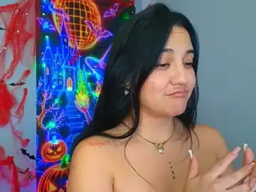 Stripchat Live Sex Cam of carla_rossin