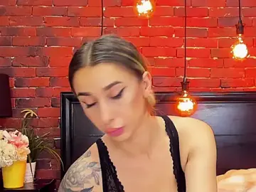 Stripchat Adult Webcams of ChristynaRoss