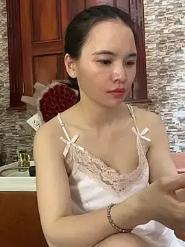 Stripchat Live Sex Cam of LiLi-Kirix99