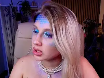 Stripchat Sex Cam of Evacadooo
