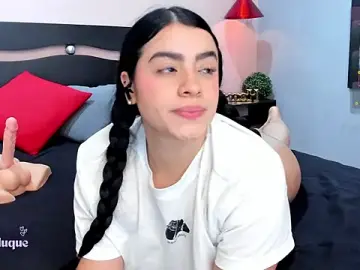 Stripchat Free Porn Cam of Eyes_Duque