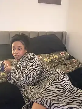 Stripchat Nude Webcam of Your_Paris