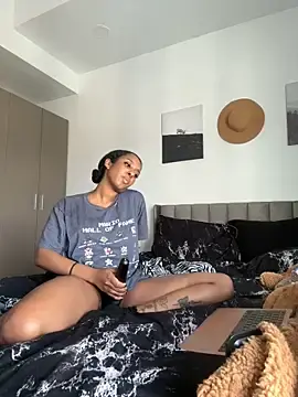 Stripchat Adult Video Chat of Your_Paris