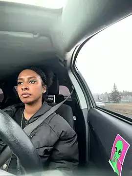 Stripchat Live Sex Cam of Your_Paris