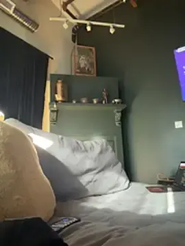 Stripchat Sex Cam of Your_Paris