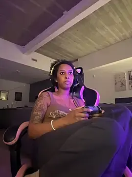 Stripchat Live Sex Cam of Your_Paris