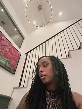 Stripchat Live Sex Cam of Your_Paris