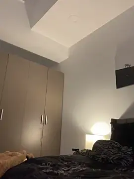 Stripchat Adult Webcams of Your_Paris