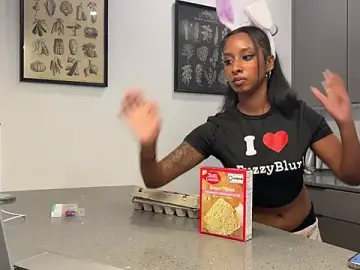 Stripchat Sex Chat of Your_Paris