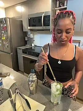 Stripchat Sex Cam of Your_Paris