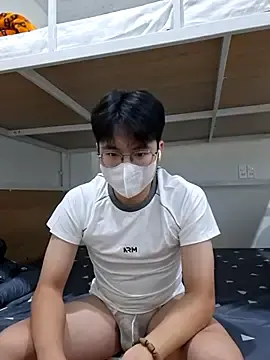 Stripchat Watch Live Sex Cams of Gwencloudy