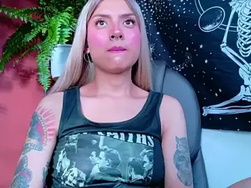 Stripchat Live Porn of Yeriawaddell_