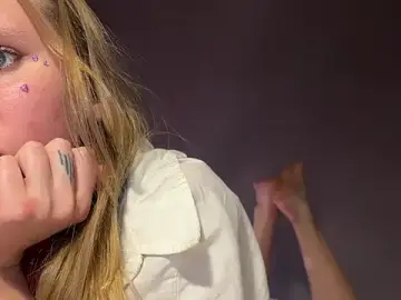 Stripchat Live Sex of saint_cat25