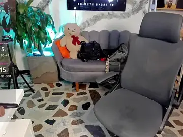 Stripchat Sex Cam of CelesteBrucee