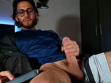 Stripchat Best live sex cam show of kuzzcoo