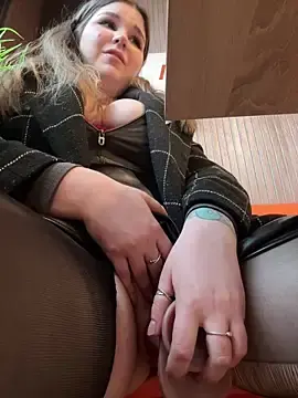 Stripchat Live Sex of PumaShyXD