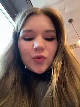 Stripchat Live Sex Cam of PumaShyXD