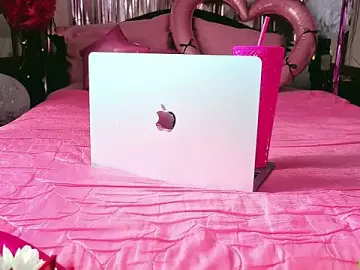 Stripchat Best live sex cam show of TinaBrook