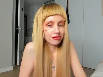 Stripchat Nude Webcam of FlowerOfSin2001