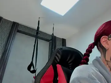 Stripchat Private Sex Chat of selene_red_