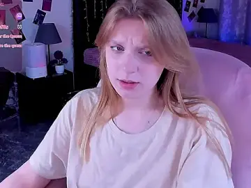 Stripchat Live Porn of KarambaMoon